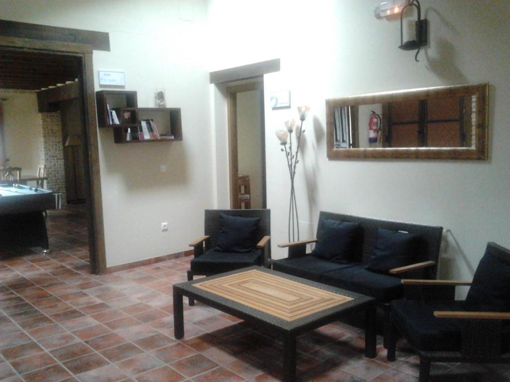 הוילה Cubillas de Santa Marta Pago De Trascasas מראה חיצוני תמונה